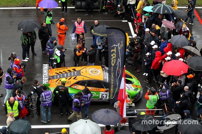 #63 GRT Grasser Racing Team Lamborghini Huracan GT3 Evo: Mirko Bortolotti, Rolf Ineichen, Christian Engelhart