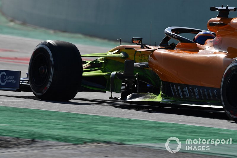 Карлос Сайнс, McLaren MCL34 з аеросенсорами