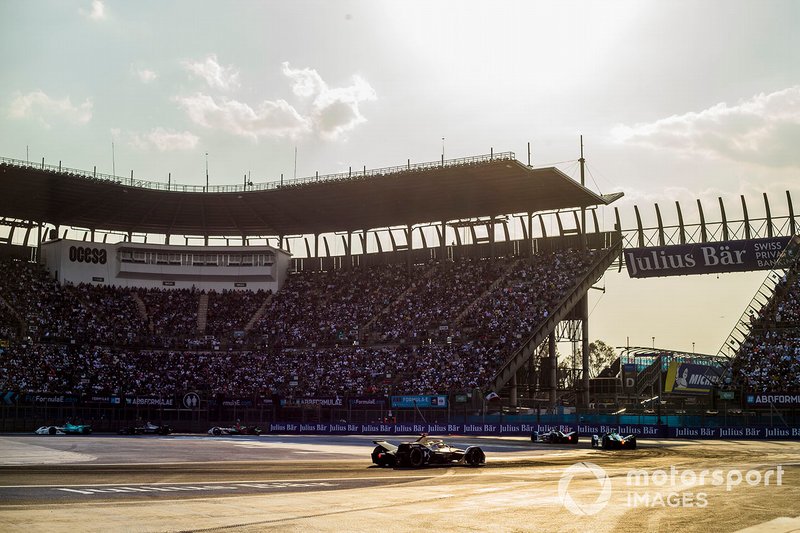 Alexander Sims, BMW I Andretti Motorsports, BMW iFE.18 Tom Dillmann, NIO Formula E Team, NIO Sport 004 andJean-Eric Vergne, DS TECHEETAH, DS E-Tense FE19