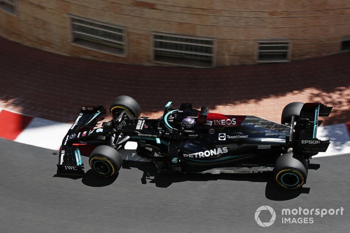 Lewis Hamilton, Mercedes W12