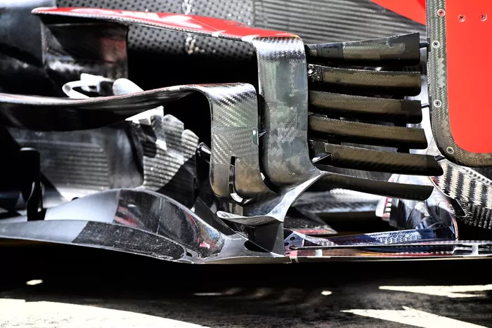 Detalle técnico del Ferrari SF21
