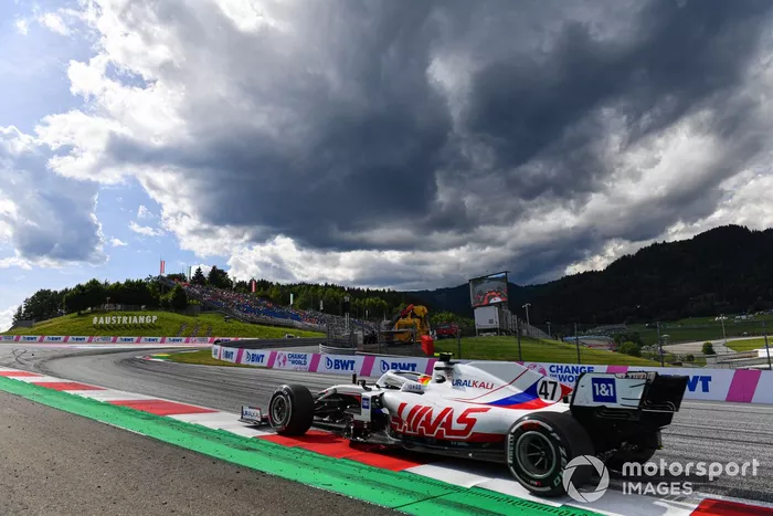 Mick Schumacher, Haas VF-21