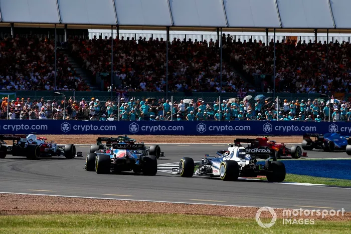 Esteban Ocon, Alpine A521, Pierre Gasly, AlphaTauri AT02