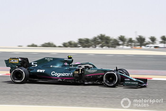 Sebastian Vettel, Aston Martin AMR21 