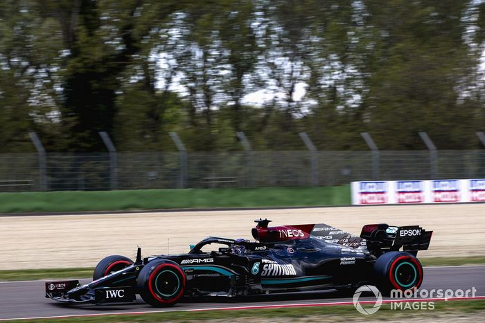 Lewis Hamilton, Mercedes W12 