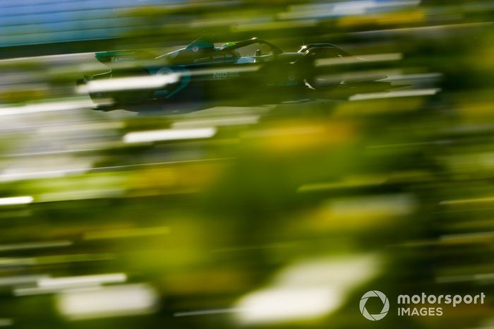 Oliver Turvey, NIO 333, NIO 333 001