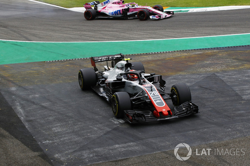 Kevin Magnussen, Haas F1 Team VF-18 se va de largo