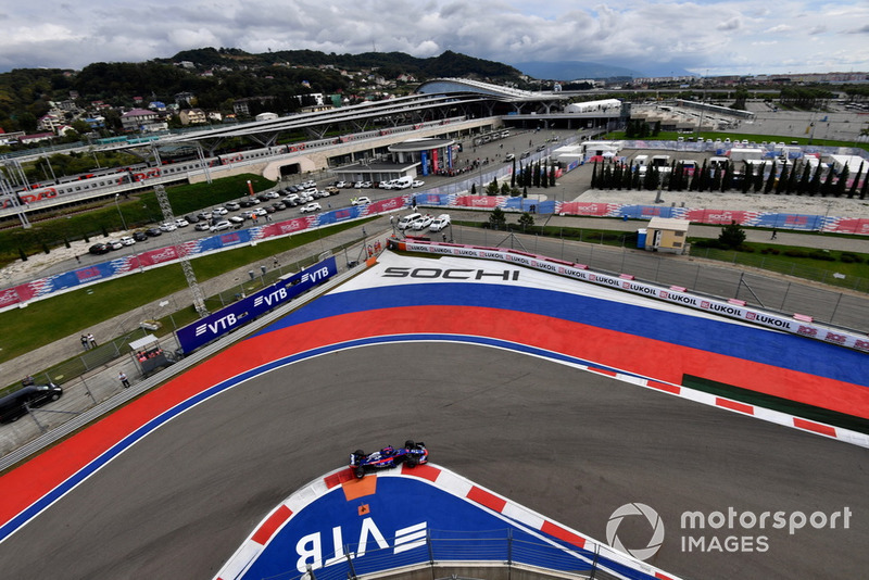 16. Brendon Hartley, Scuderia Toro Rosso STR13