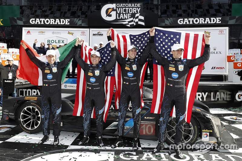 Race winners #10 Wayne Taylor Racing Cadillac DPi: Ricky Taylor, Jordan Taylor, Max Angelelli, Jeff 