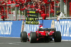Segundo lugar y séptimo campeonato del mundo Michael Schumacher, Ferrari