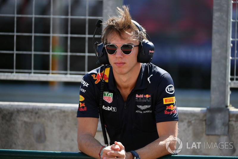 Pierre Gasly, Red Bull Racing piloto de reserva