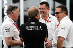 Mike o ' Driscoll, director general del grupo, Williams, Bob Fernley, Subdirector del equipo, Force