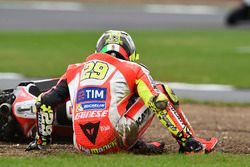 Choque de Andrea Iannone, Ducati Team