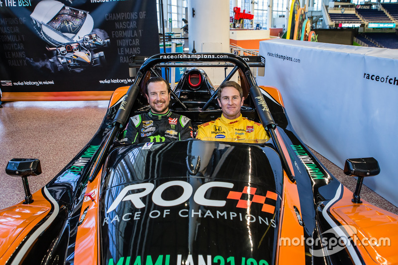 Kurt Busch y Ryan Hunter-Reay en el coche Radical que participa en la 2017 Race of Champions en Miami en el Marlins Park