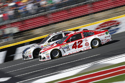 Kyle Larson, Chip Ganassi Racing, Chevrolet; Danica Patrick, Stewart-Haas Racing, Chevrolet