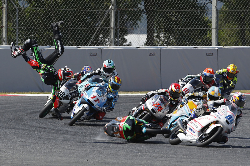 #1: Sturz von Adam Norrodin, Drive M7 SIC Racing Team