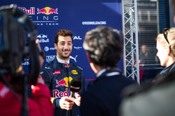 Daniel Ricciardo, Red Bull Racing met de media