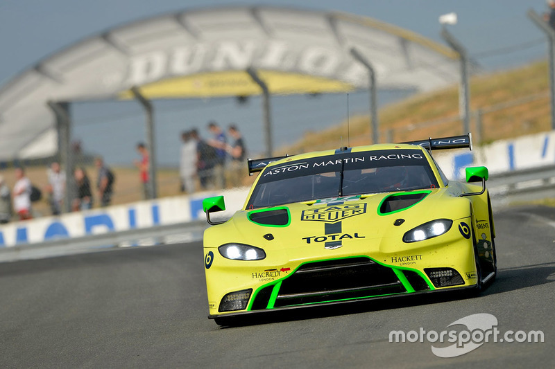 #97 Aston Martin Racing Aston Martin Vantage AMR: Alex Lynn, Maxime Martin, Jonathan Adams
