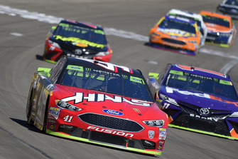 Kurt Busch, Stewart-Haas Racing, Ford Fusion Haas Automation, Denny Hamlin, Joe Gibbs Racing, Toyota Camry FedEx Ground, Martin Truex Jr., Furniture Row Racing, Toyota Camry 5-hour ENERGY