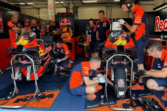 Moto de Pol Espargaró, Red Bull KTM Factory Racing