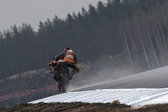 Mika Kallio, KTM, in un test al Kymiring in Finlandia