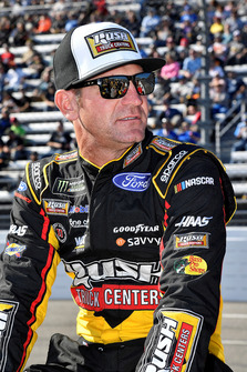 Clint Bowyer, Stewart-Haas Racing, Ford Fusion Rush Truck Centers