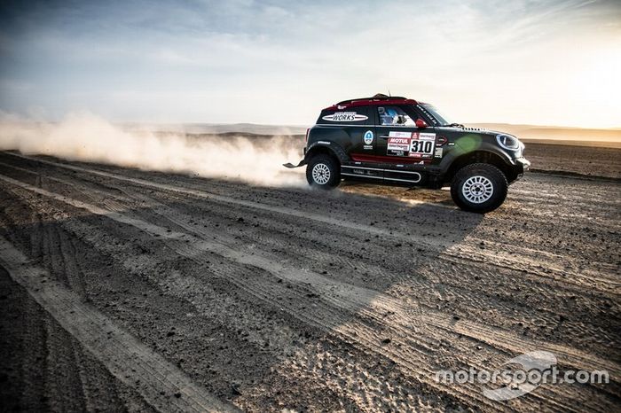 #310 X-Raid Team Mini: Orlando Terranova, Bernardo Graue