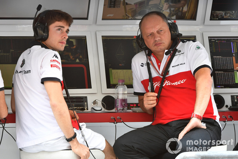 Charles Leclerc, Sauber and Frederic Vasseur, Sauber, Team Principal on the pit wall g antry during FP1