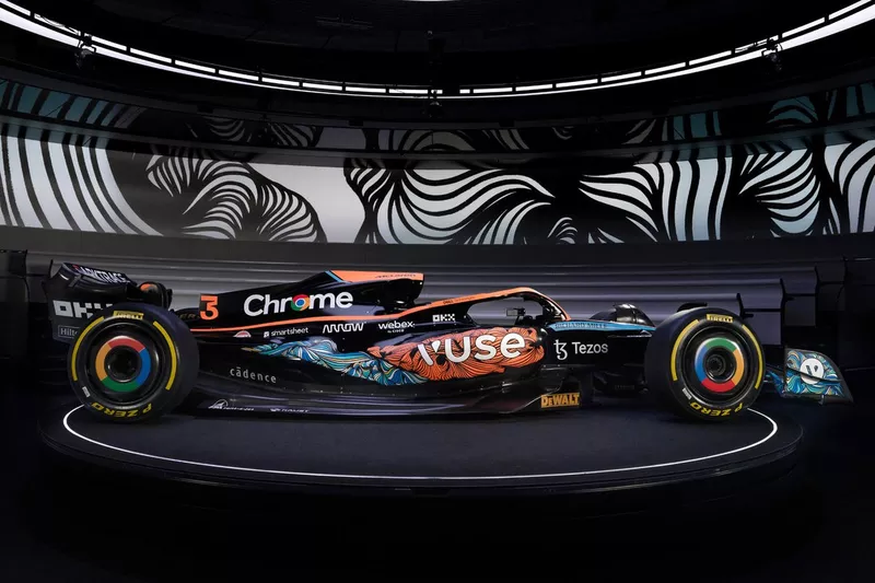 McLaren MCL36