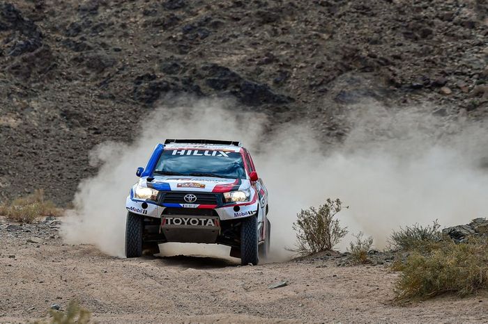 #320 Gazoo Racing Toyota: Ronan Chabot, Gilles Pillot