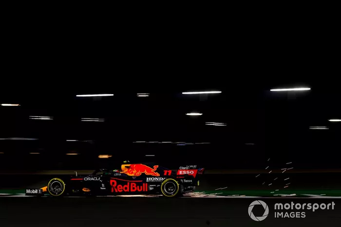 Sergio Pérez, Red Bull Racing RB16B