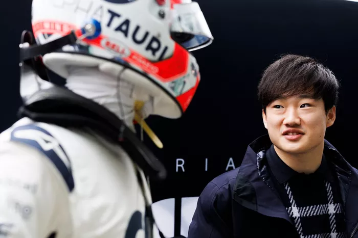 Pierre Gasly, Yuki Tsunoda, AlphaTauri AT03 