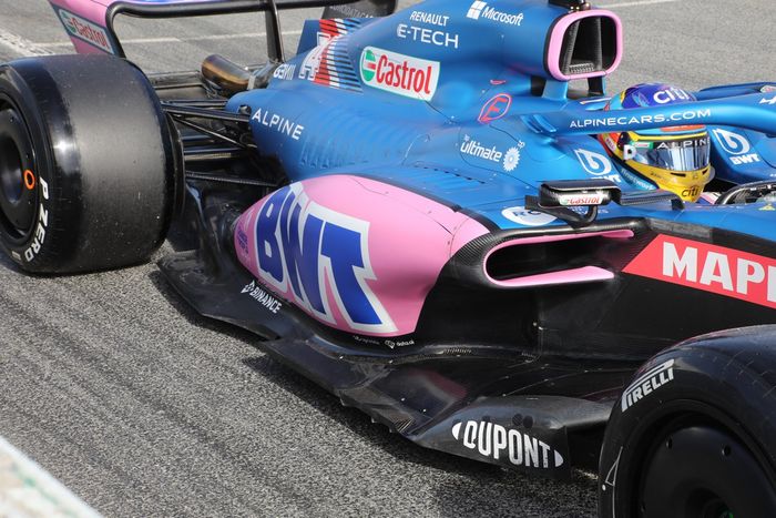 Detalle lateral del Alpine A522