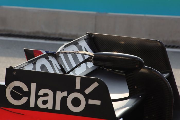 Detalle del alerón trasero del Red Bull Racing RB16B