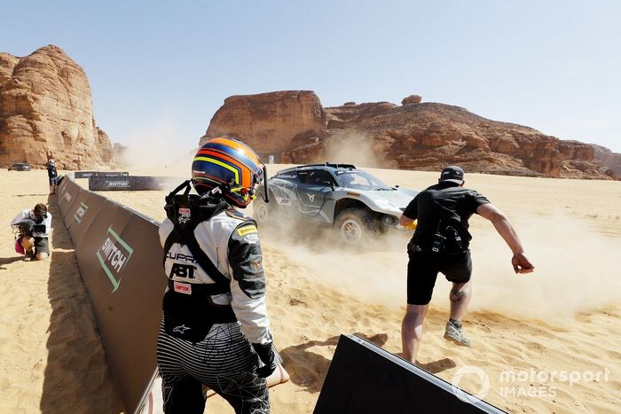 Claudia Hurtgen, Mattias Ekstrom, ABT CUPRA XE, en el relevo de pilotos