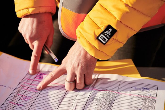 Embarque del Dakar 2021 en Marsella