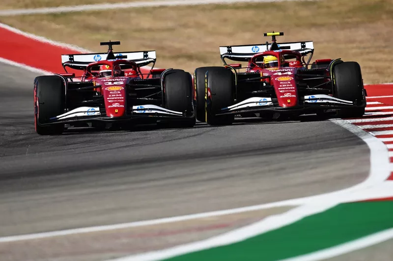 Charles Leclerc, Ferrari, Lewis Hamilton