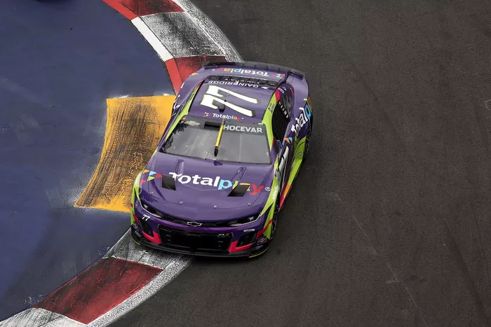 Carson Hocevar, Spire Motorsports Chevrolet