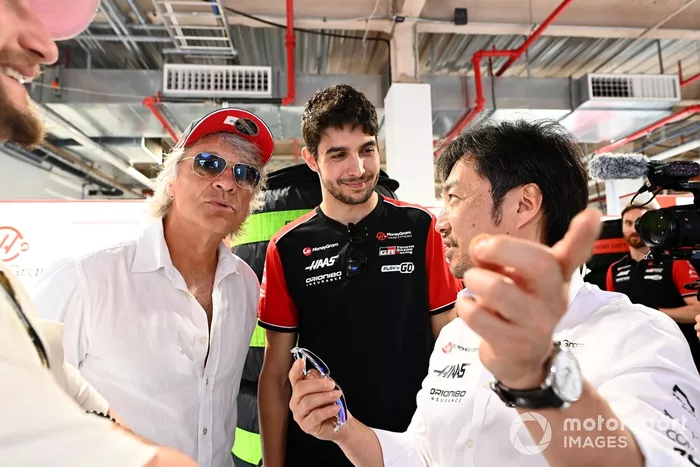 エステバン・オコン, ハースF1チーム, 小松彩陽, ハースF1チーム with ジョン・ボン・ジョヴィ 