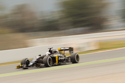 Kevin Magnussen, Renault Sport F1 Team RS16
