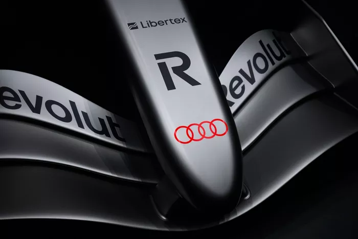 Audi F1 Team R26-kleurstelling