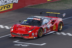 #88 Maranello Motorsport, Ferrari 488 GT3: Toni Vilander, Craig Lowndes, Jamie Whincup