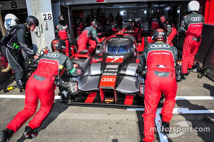 #7 Audi Sport Team Joest Audi R18: Marcel Fässler, Andre Lotterer, Benoit Tréluyer