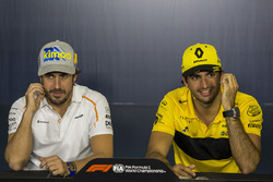 Fernando Alonso, McLaren en Carlos Sainz Jr., Renault Sport F1 Team in the Press Conference