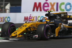 Carlos Sainz Jr., Renault Sport F1 Team RS17