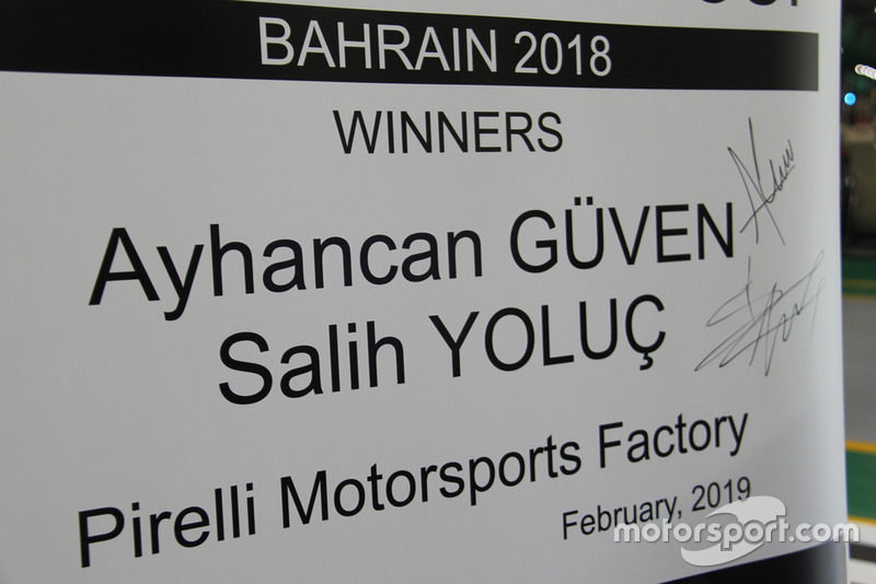 Ayhancan Güven ve Salih Yoluç'un imzaları