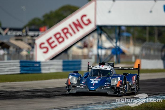 #36 Signatech Alpine Matmut Alpine A470: Nicolas Lapierre, Andre Negrao, Pierre Thiriet