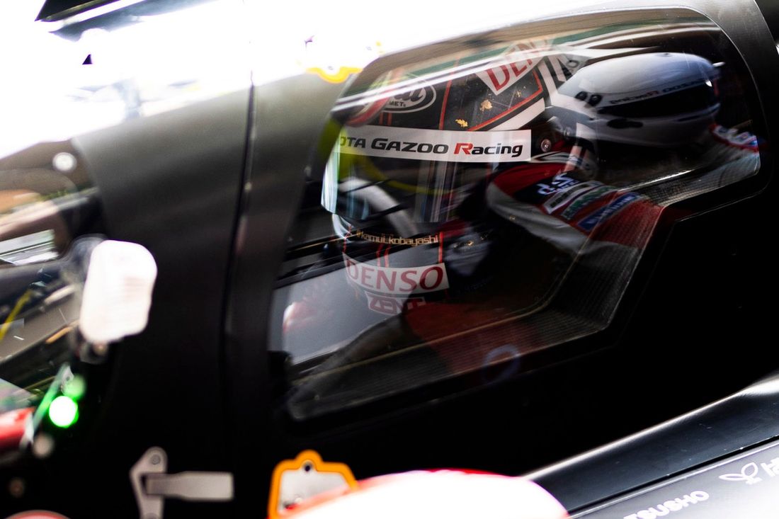 #7 Toyota Gazoo Racing Toyota GR010 - Híbrido: Kamui Kobayash