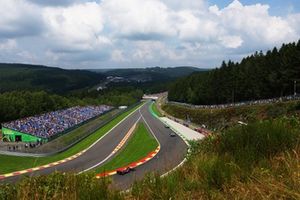 Esteban Ocon, Haas F1 Team, Oliver Bearman, Haas F1 Team, Yuki Tsunoda, Red Bull Racing Team