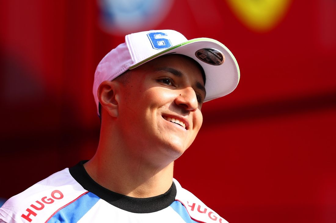 Isack Hadjar, Racing Bulls